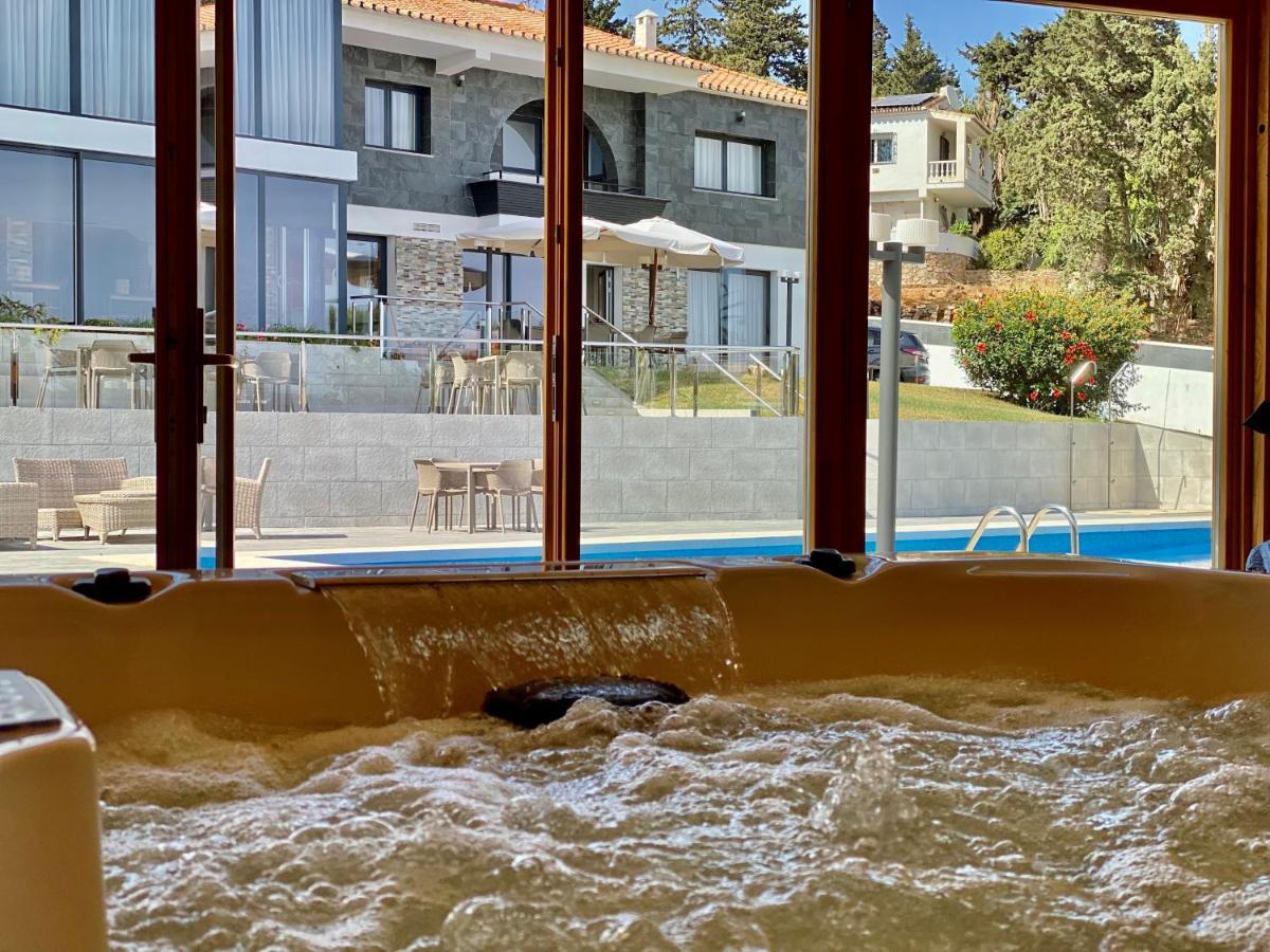 מיחאס Hotel El Chaparral מראה חיצוני תמונה