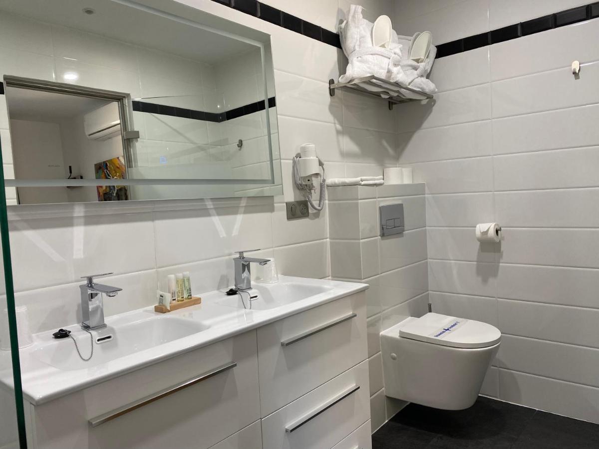 מיחאס Hotel El Chaparral מראה חיצוני תמונה