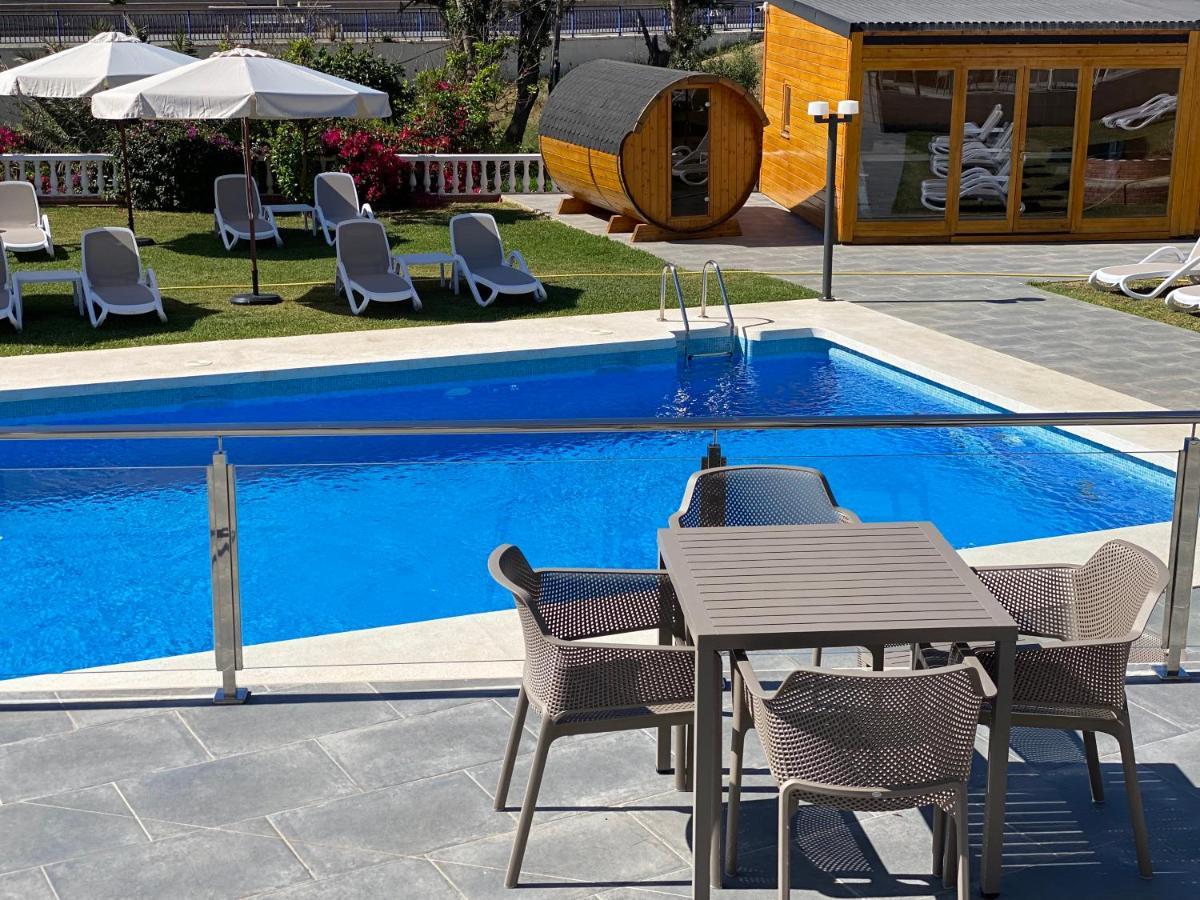 מיחאס Hotel El Chaparral מראה חיצוני תמונה