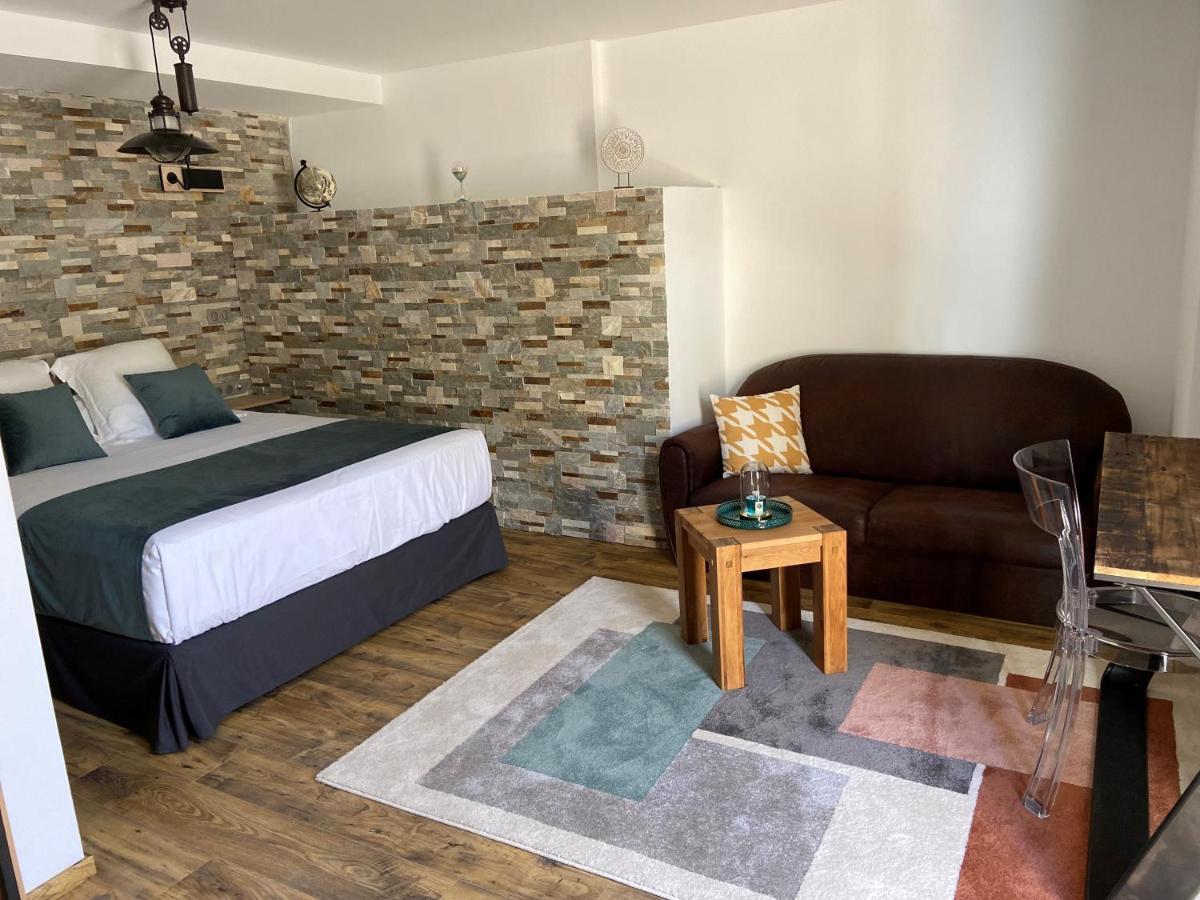 מיחאס Hotel El Chaparral מראה חיצוני תמונה